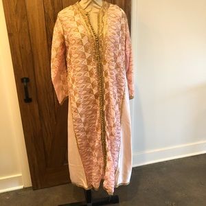 Vintage Embroidered Dressing Gown